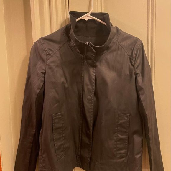 Chic Club Monaco women’s zip up fall/spring jacket - Size Small - Picture 3 of 4